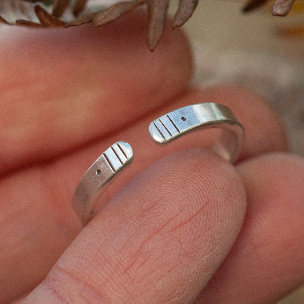 Anillo étnico de plata pieza única #14 • ajustable ~ talla 57 (listo para enviar)