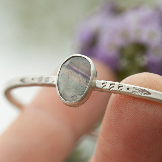 Uniek exemplaar Elva armband #9 • Fluoriet & etnische patronen (klaar voor verzending)