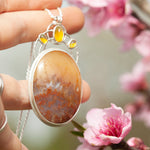 Cargar imagen en el visor de la galería, OOAK Aurae pendant #17 • Agate &amp; Opal (ready to ship)
