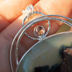 Cargar imagen en el visor de la galería, OOAK Aurae pendant #19 • Green Opal &amp; Tourmaline (ready to ship)
