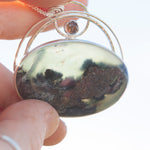 Cargar imagen en el visor de la galería, OOAK Aurae pendant #19 • Green Opal &amp; Tourmaline (ready to ship)
