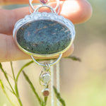 Cargar imagen en el visor de la galería, OOAK Aurae pendant #15 • Moss agate, Tourmaline &amp; White Labradorite (ready to ship)
