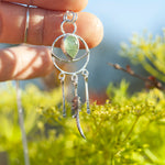 Cargar imagen en el visor de la galería, OOAK Leaf pendant in silver #12 • Prehnite (ready to ship)
