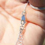 Cargar imagen en el visor de la galería, OOAK Oona silver necklace #2 • Kyanite &amp; casted leaf (ready to ship)
