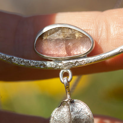 Pièce unique Collier Oona en argent #3 • Tourmaline pastèque & feuille coulée (prêt à expédier)