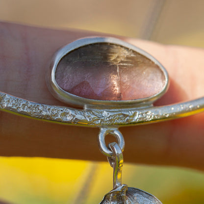 Pièce unique Collier Oona en argent #3 • Tourmaline pastèque & feuille coulée (prêt à expédier)