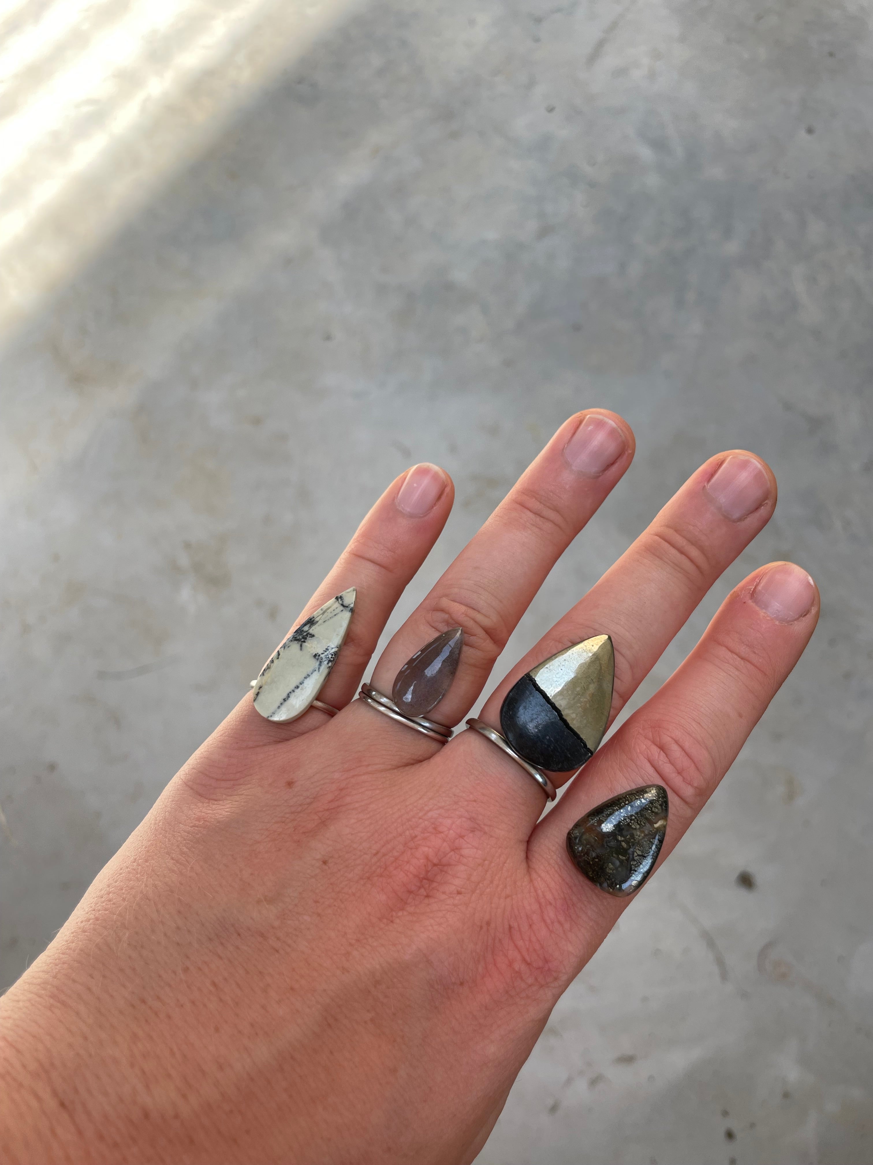 Choose Your Stone : Mana ring   (made to order)