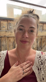 Cargar y reproducir el video en el visor de la galería, OOAK Mae pendant in silver #30 • Druzy Pyrite (Ready to ship)
