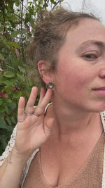 Cargar y reproducir el video en el visor de la galería, OOAK Elena earrings #7 ~ silver ~ unique (ready-to-ship)
