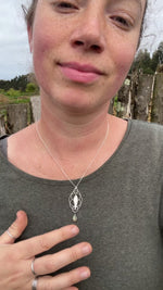 Charger et lire la vidéo dans la visionneuse de la Galerie, OOAK Leaf pendant in silver #8 • Labradorite (ready to ship)
