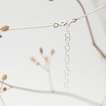 Charger l&#39;image dans la galerie, Oona necklace with white moonstone   (ready to ship)
