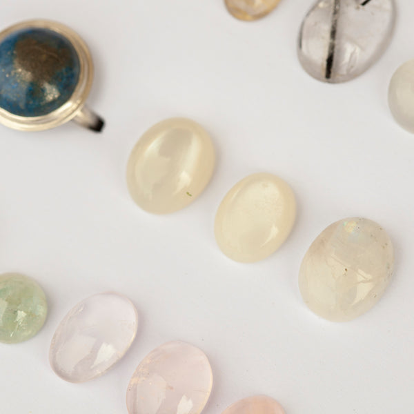 Choose Your Stone : Sena ring (made to order)