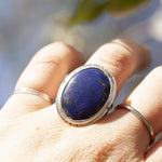 Cargar imagen en el visor de la galería, Unique Lapis Lazuli Stone Ring (ready to ship)
