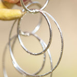 Cargar imagen en el visor de la galería, Cosmos stud earrings in silver     (made to order)
