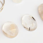 Cargar imagen en el visor de la galería, Choose Your Stone : Kuora Pendant   (made to order)
