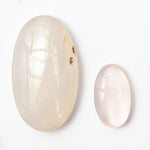 Lade das Bild in den Galerie-Viewer, Choose Your Stone : Onda Pendant   (made to order)
