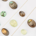 Lade das Bild in den Galerie-Viewer, Choose Your Stone : Oona necklace   (made to order)
