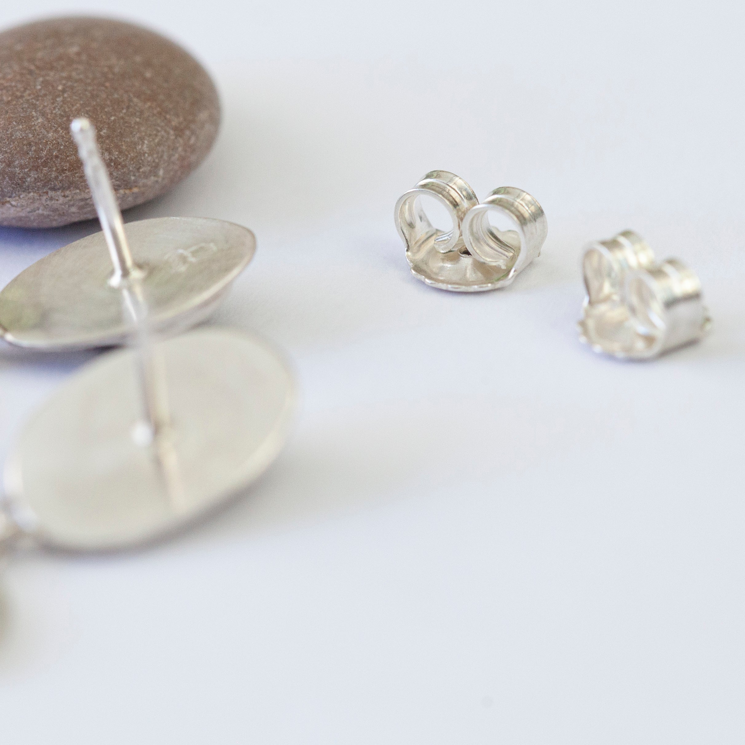 OOAK delicate intuition earrings with natural pebbles (ready-to-ship)