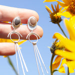 Lade das Bild in den Galerie-Viewer, OOAK delicate intuition earrings with natural pebbles (ready-to-ship)
