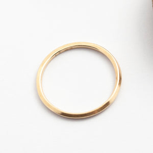 OOAK Simple square ring (with a twist!) in solid 14k • size 58,75 (ready to ship)