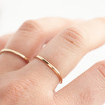 Charger l&#39;image dans la galerie, OOAK Simple square ring (with a twist!) in solid 14k • size 58,75 (ready to ship)
