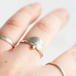 Afbeelding in Gallery-weergave laden, OOAK Gold &amp; silver ring #1 • size 55 (ready to ship)
