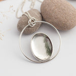 Charger l&#39;image dans la galerie, Mae pendant in silver with garden quartz  (Ready to ship)
