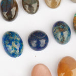 Cargar imagen en el visor de la galería, Choose Your Stone : Mae Pendant   (made to order)
