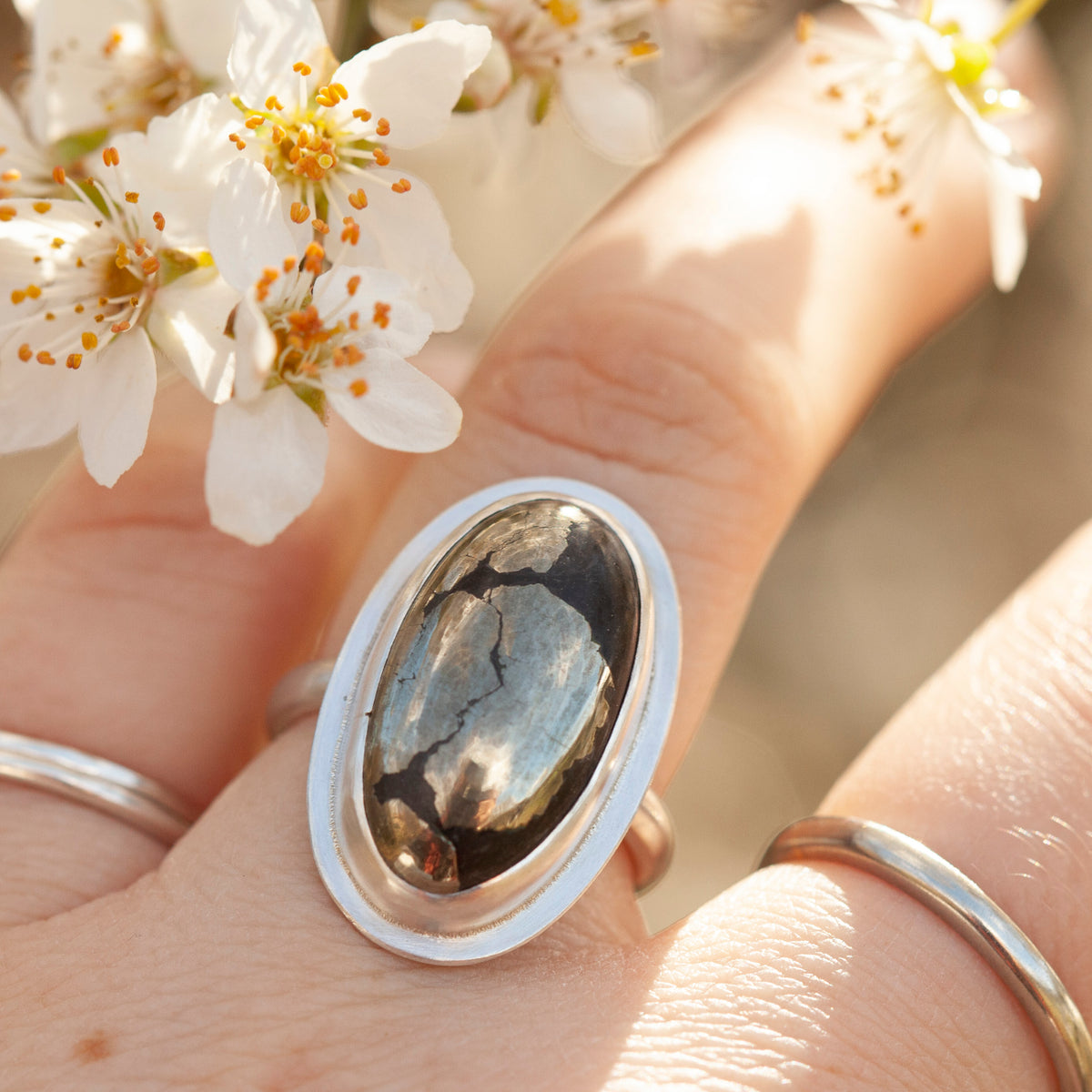 Anillo Sena con oro apache ~ talla 54 (listo para enviar)