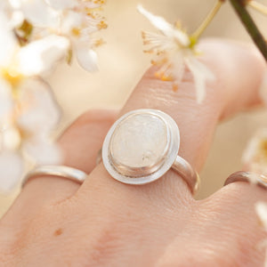 Sena ring with white labradorite ~ size 52,5   (ready to ship)