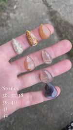 Charger et lire la vidéo dans la visionneuse de la Galerie, Choose Your Stone : Kaha ring   (made to order)
