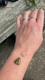 Lade das Bild in den Galerie-Viewer, Choose Your Stone : Lia bracelet   (made to order)

