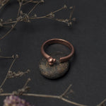 Cargar imagen en el visor de la galería, Ball Open Copper Ring
