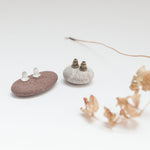 Afbeelding in Gallery-weergave laden, OOAK ear climbers trio #2 • silver &amp; brass (ready-to-ship)
