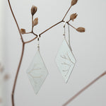 Charger l&#39;image dans la galerie, Dangling earrings in silver with cut out branch    (made to order)
