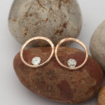 Cargar imagen en el visor de la galería, Little moon halo earrings in copper and silver   (Made to order)
