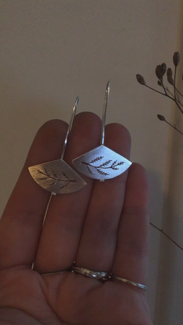 Dangling silver earrings in silver with fern out cut    (made to order)