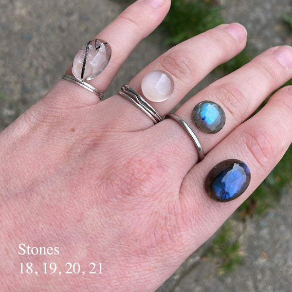 Choose Your Stone : Sena ring (made to order)