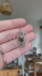 Laden und Abspielen von Videos im Galerie-Viewer, OOAK pendant with stone #2 • prehnite   (ready to ship)
