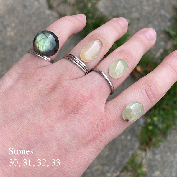 Choose Your Stone : Sena ring (made to order)