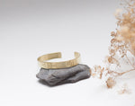 Lade das Bild in den Galerie-Viewer, Wide brass cuff bracelet with ethnic patterns  (made to order)
