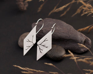 Dangling earrings in silver with cut out branch    (made to order)