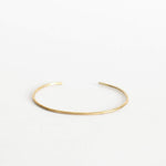 Afbeelding in Gallery-weergave laden, Thin brass cuff bracelet  (made to order)
